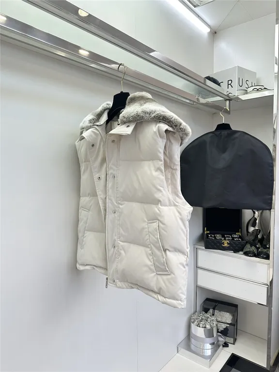 Loro piana down vest